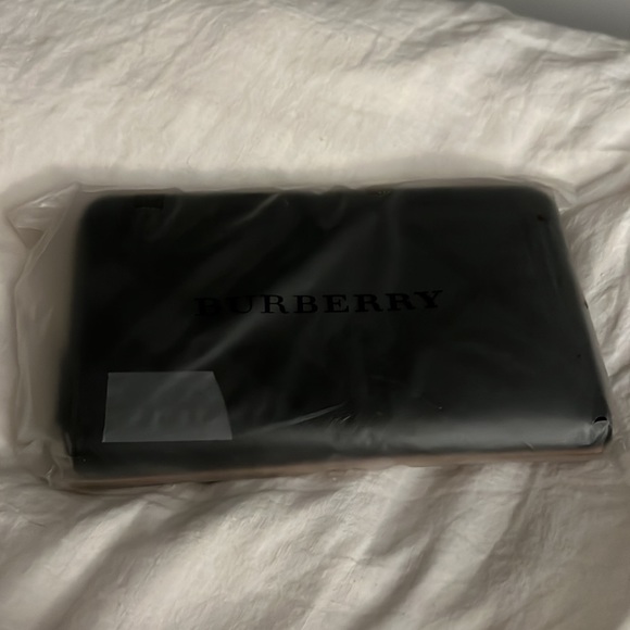 Zip Around Wallet London Check Charcoal - Picture 3 of 3